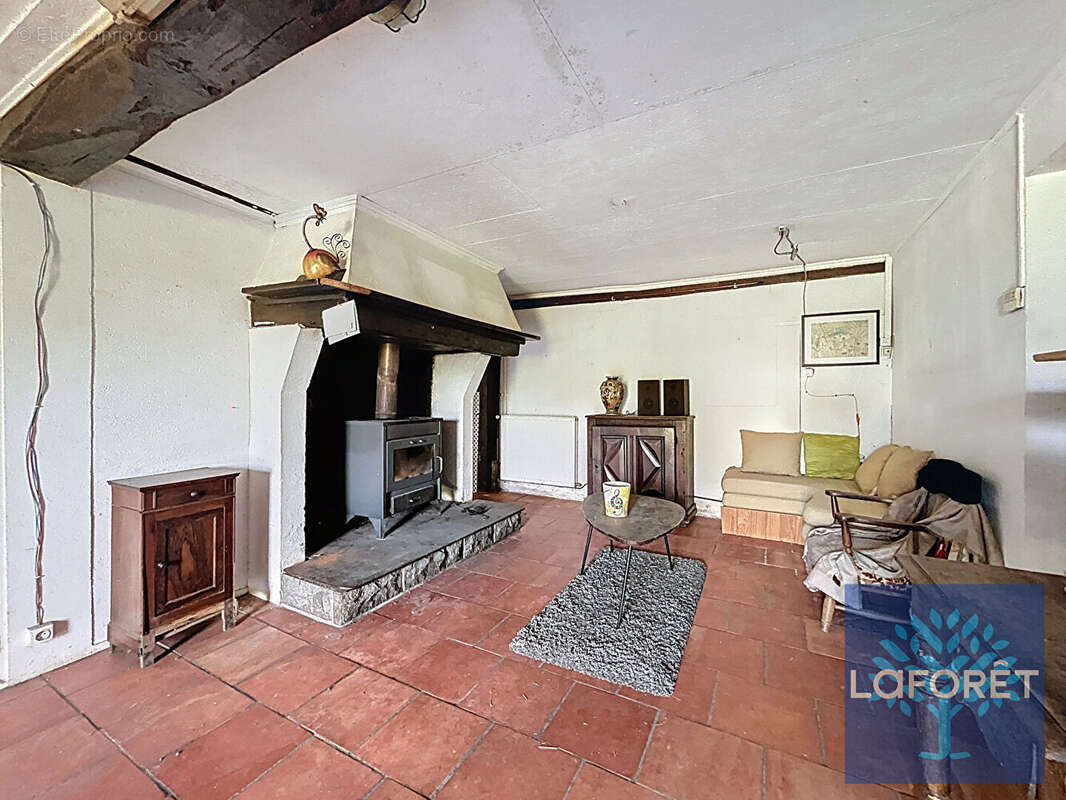 Maison à SAINT-GEOURS-DE-MAREMNE