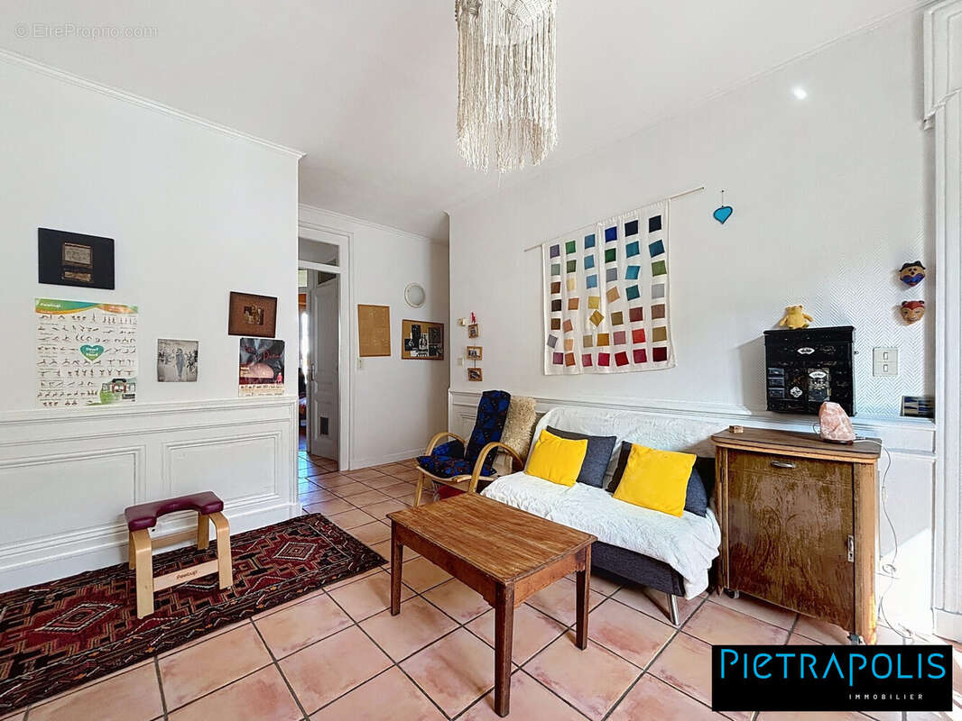 Appartement à SAINT-FONS