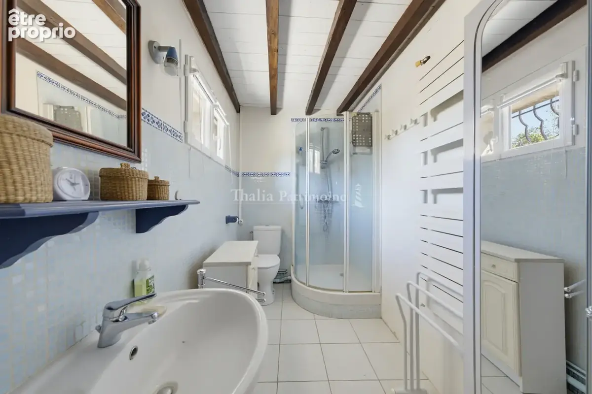 Belle maison individuelle de plain-pied en pierre à proximité de Targon - photo 11
