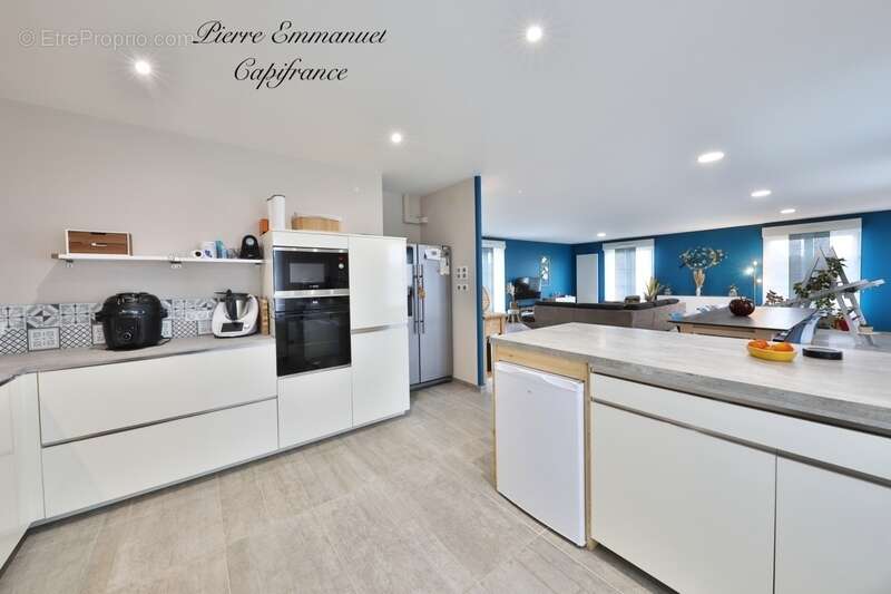 Maison à vendre 10 pièces SAINT AMBREUIL (71) - photo 5