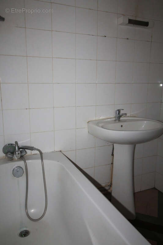 Investisseurs appartement au rez de chaussée d'une résidence en centre ville - photo 9