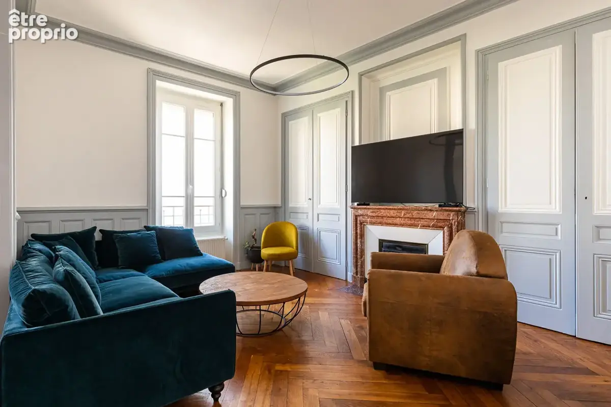 Sublime T4 ancien 107 m2 - 69006 LYON - photo 4