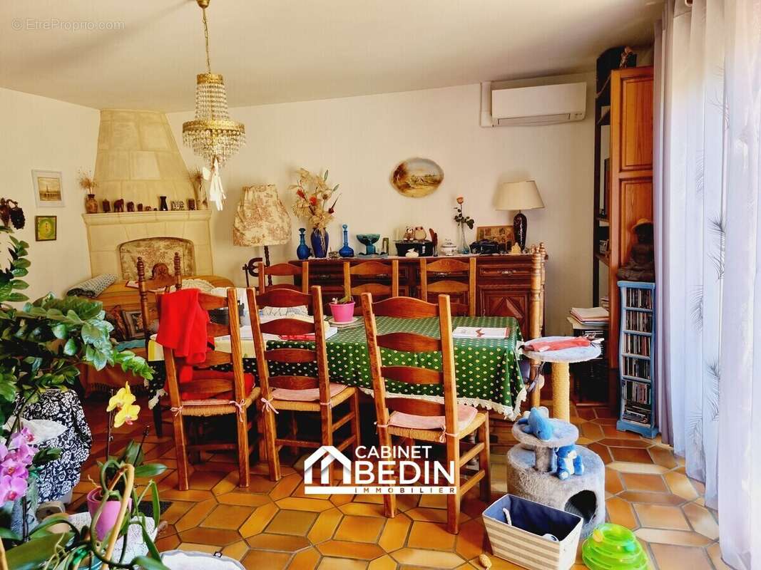 Maison à LE HAILLAN