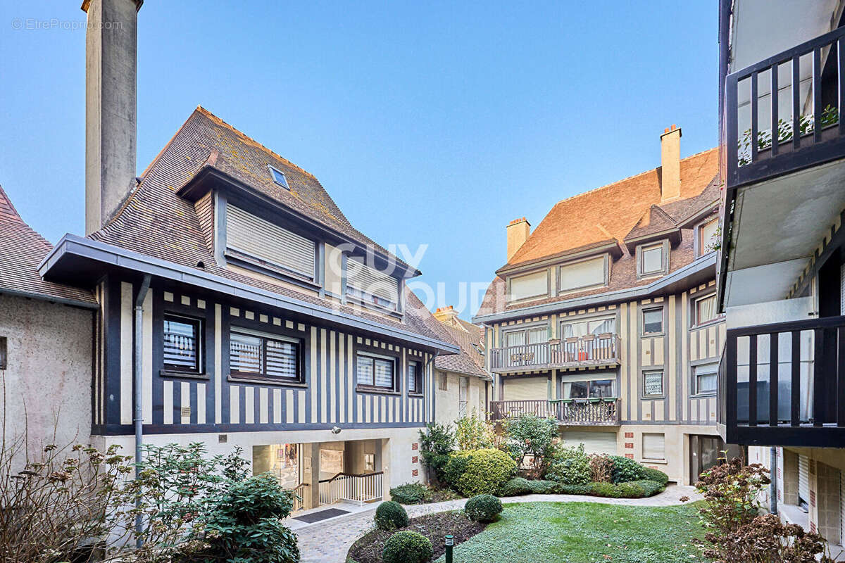 Appartement à DEAUVILLE