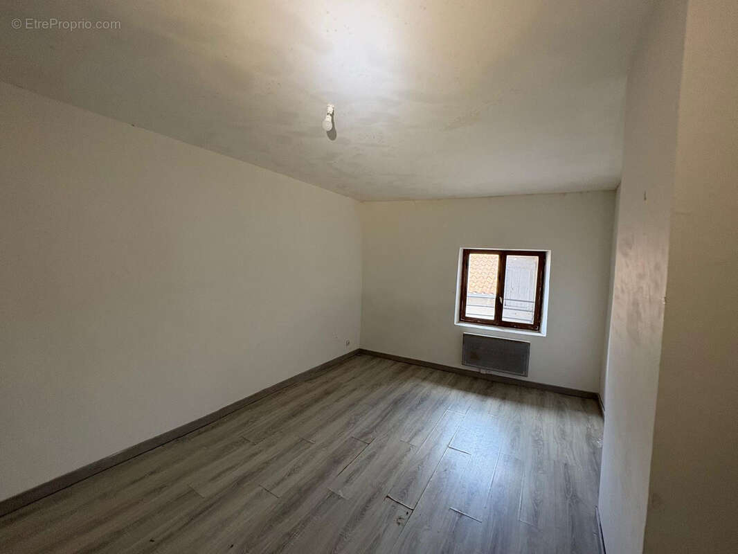 Appartement à SAINT-AMANS-SOULT