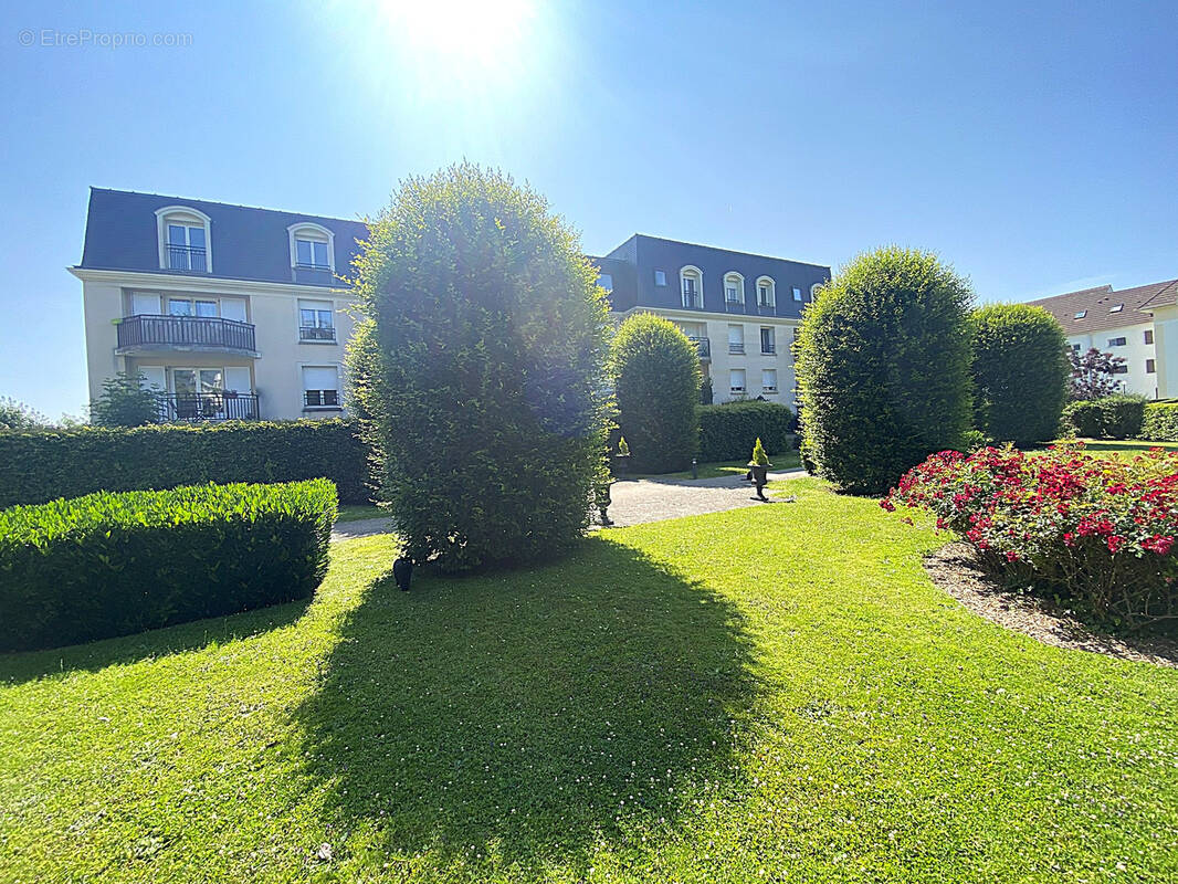 Appartement à MAGNY-LE-HONGRE