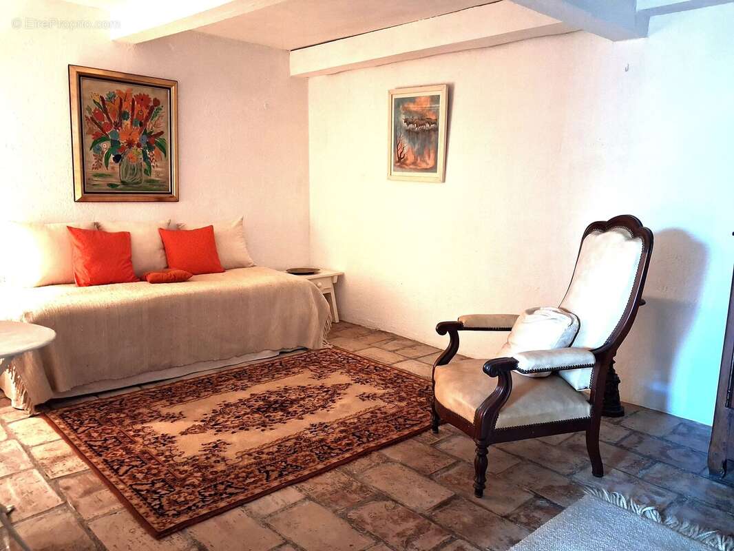 Maison à PLAN-DE-LA-TOUR