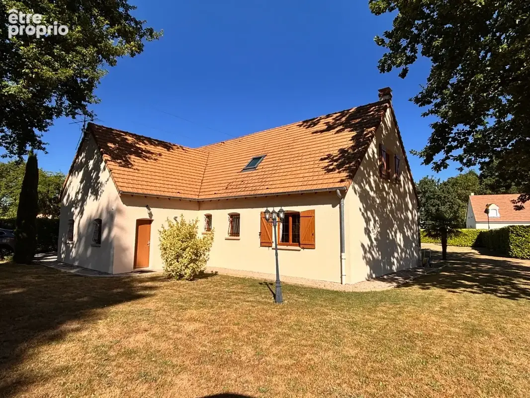 DRACY-LE-FORT 71460 - Maison de 167 m² - 3-4 chambres - Terrain clos de 1500 m² - Double garage - photo 3