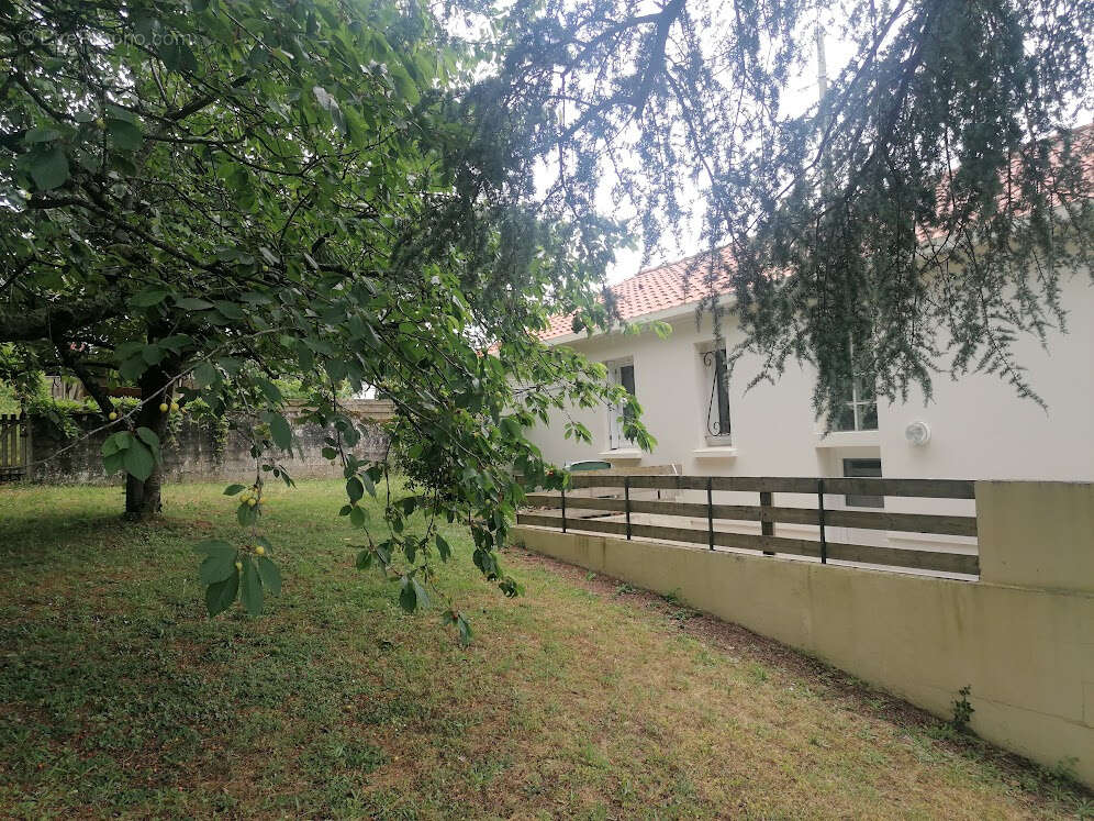 Maison à LE LOROUX-BOTTEREAU