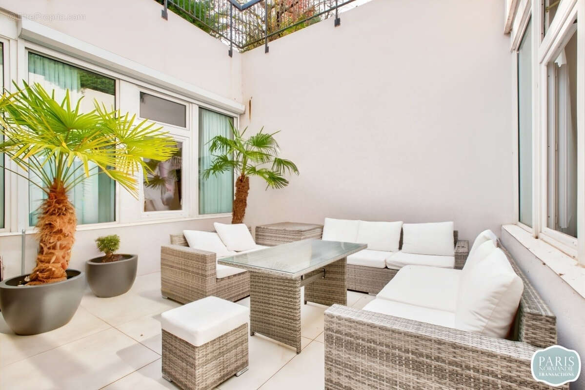 Appartement à BOULOGNE-BILLANCOURT