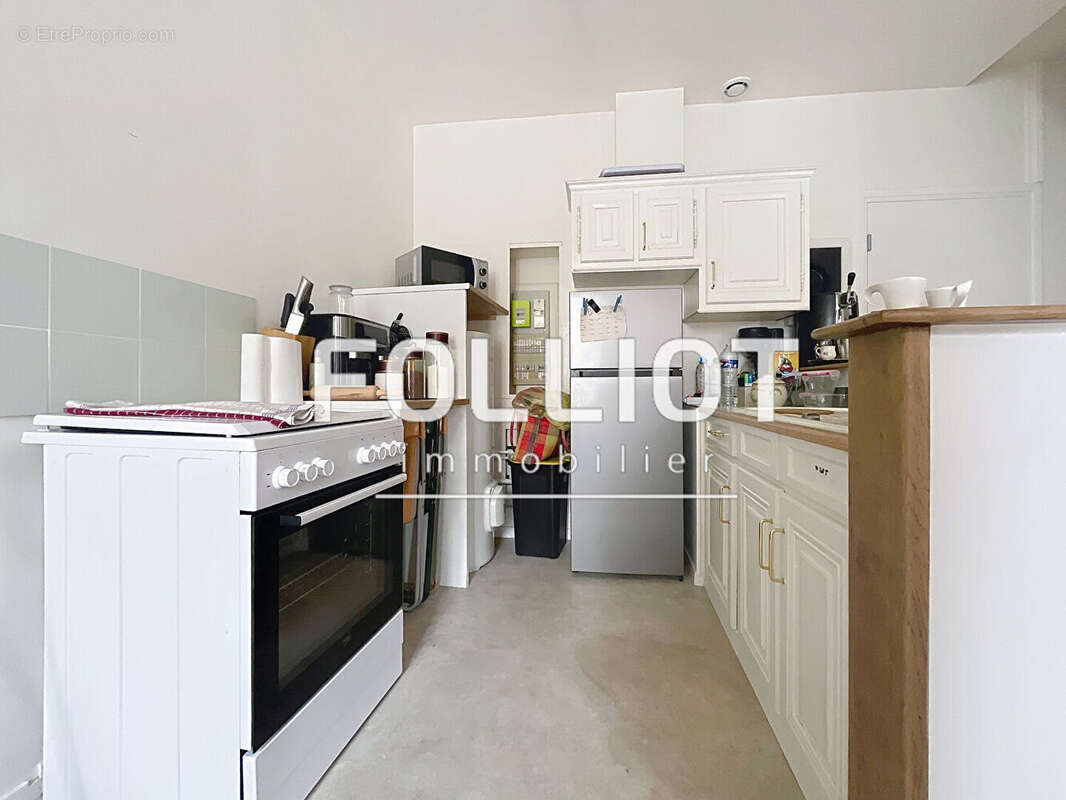 A vendre  Immeuble Caumont L Evente - photo 2
