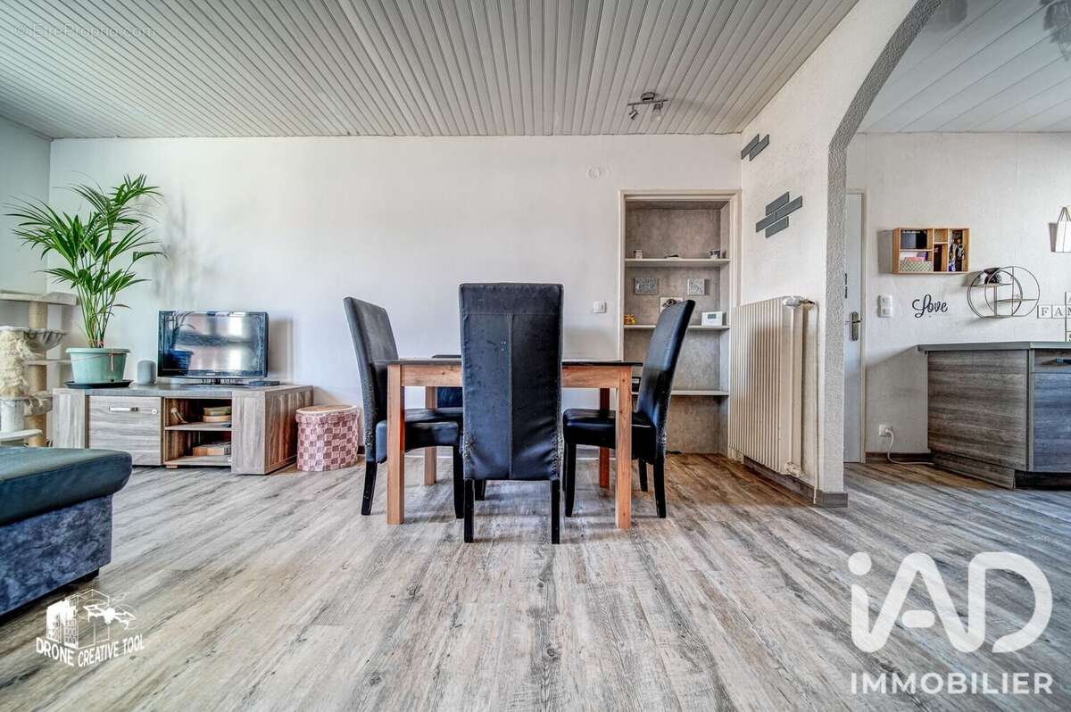 Appartement 72 m² à Yutz  - photo 3