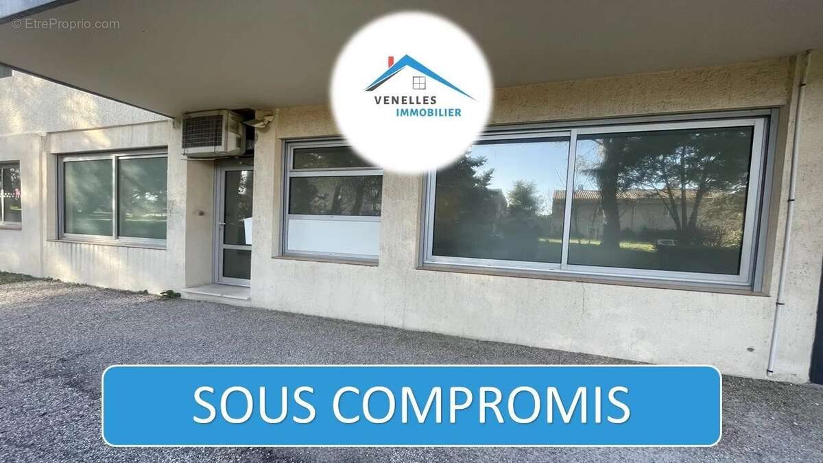 Commerce à VENELLES