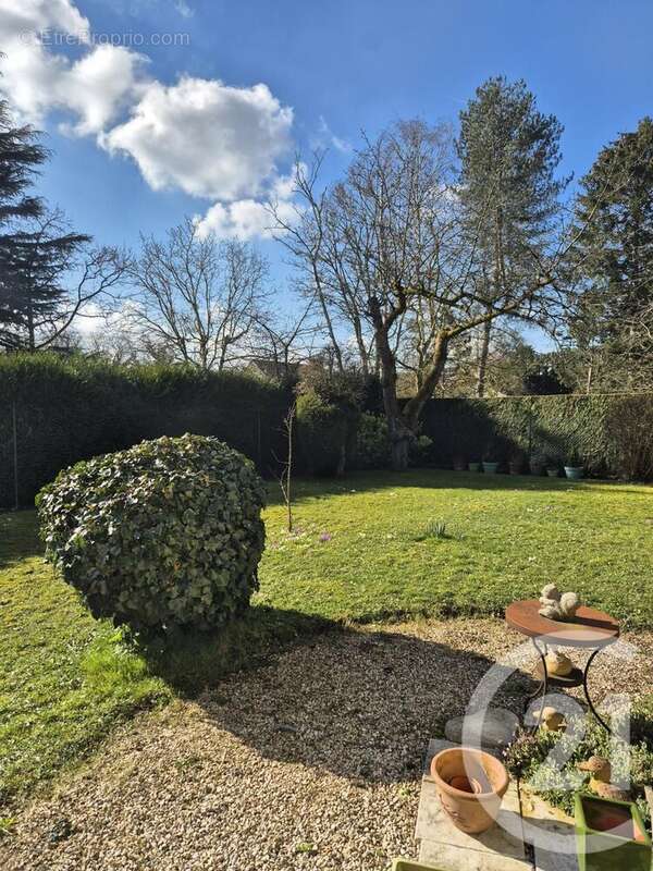 Maison à CHAUMONT-EN-VEXIN