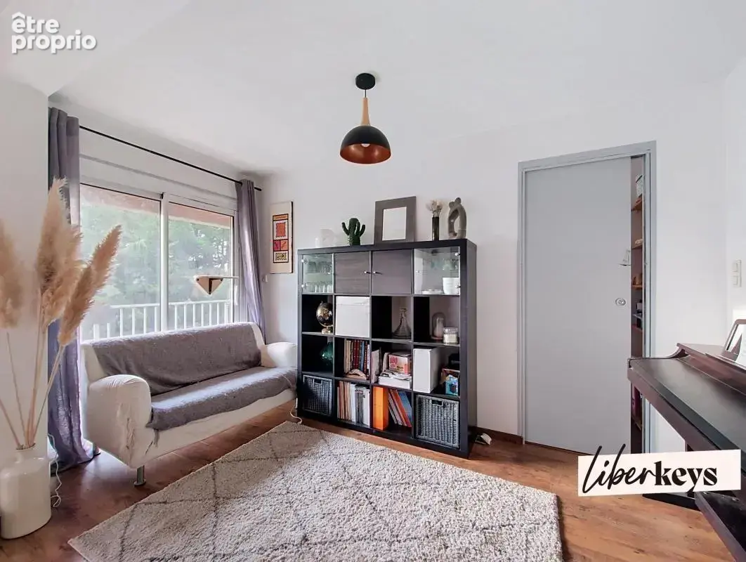 Rennes Le Landry  - T5, env. 100 m² / Dernier étage, grand balcon Ouest, lumineux, garage - photo 7