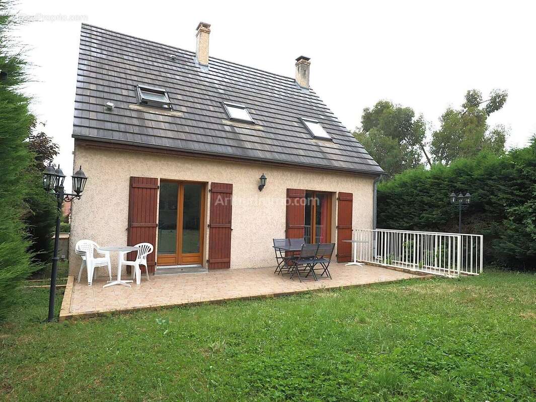 Maison à LEUVILLE-SUR-ORGE