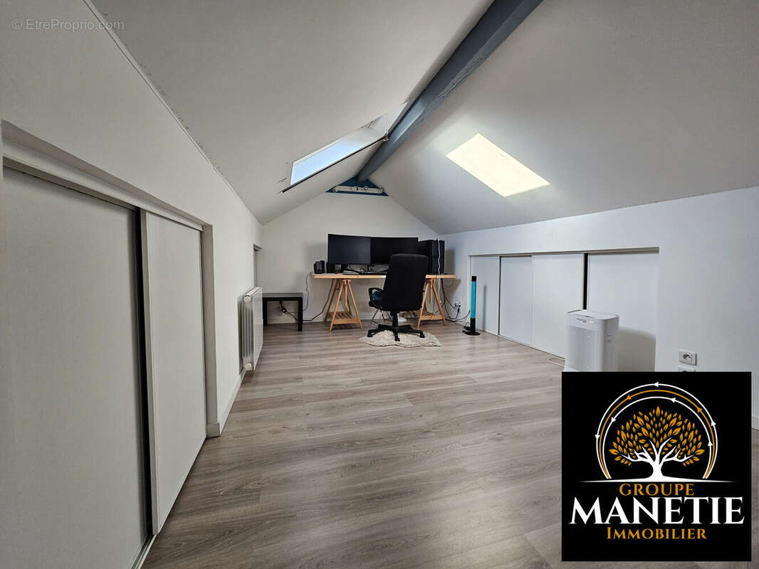 Maison à SIN-LE-NOBLE