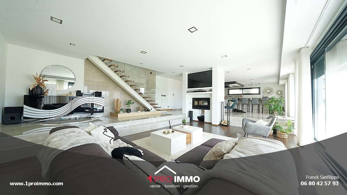 n°3 - Maison à VOIRON