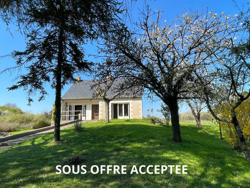 Maison à SOULAINES-SUR-AUBANCE