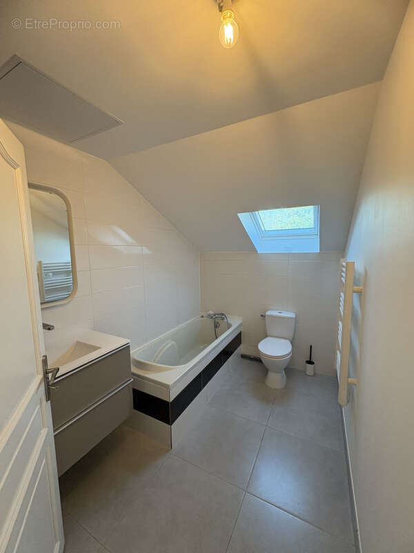 Maison à BOUGUENAIS