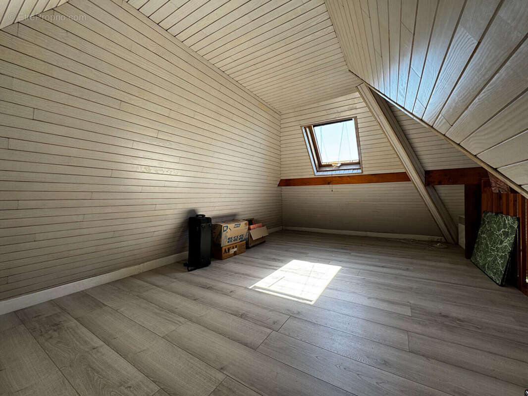 Maison Livry Gargan 6 pièce(s) 130 m2 - photo 14