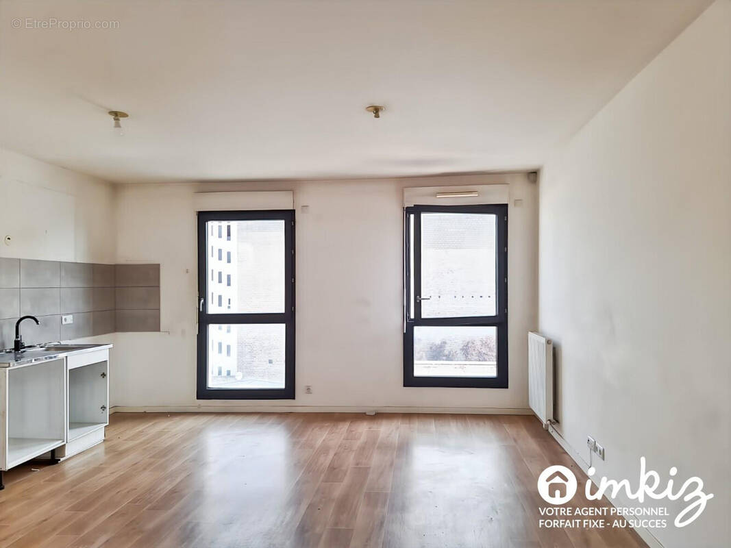 Appartement à AUBERVILLIERS