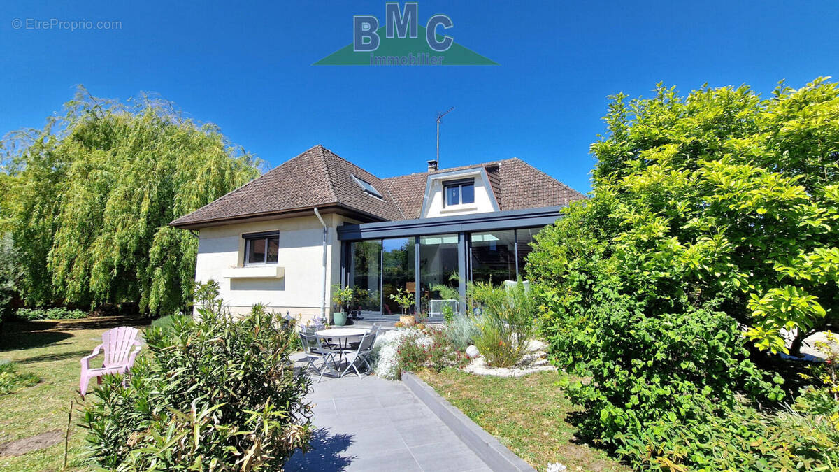 Maison à LE PLESSIS-BOUCHARD