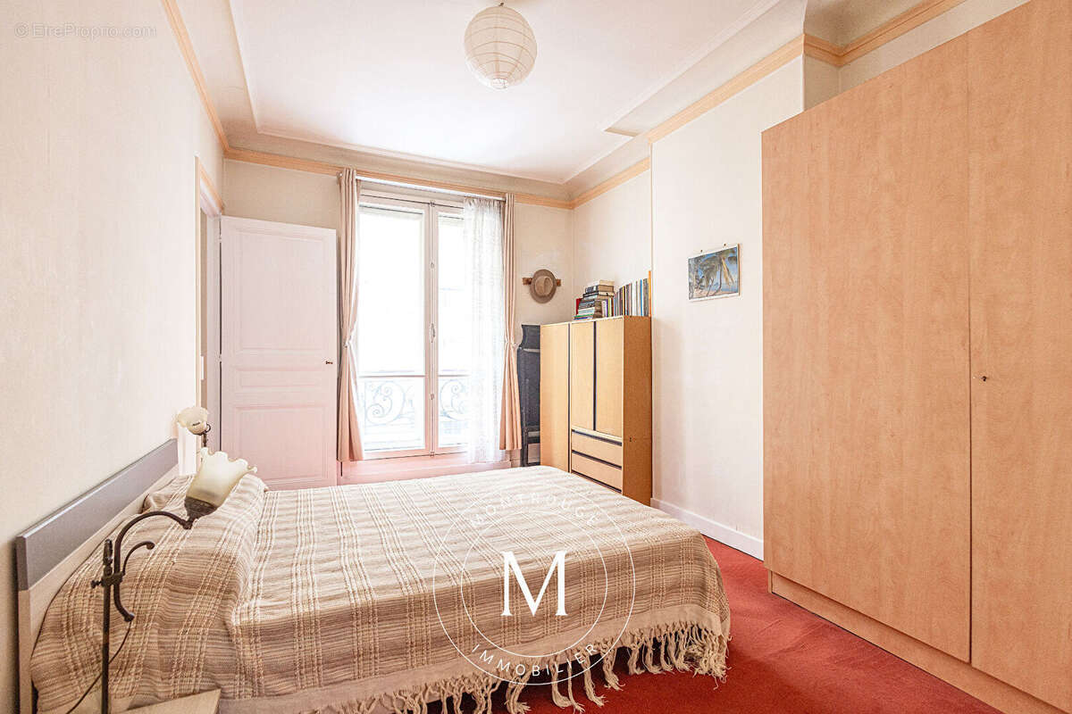 Appartement à PARIS-15E