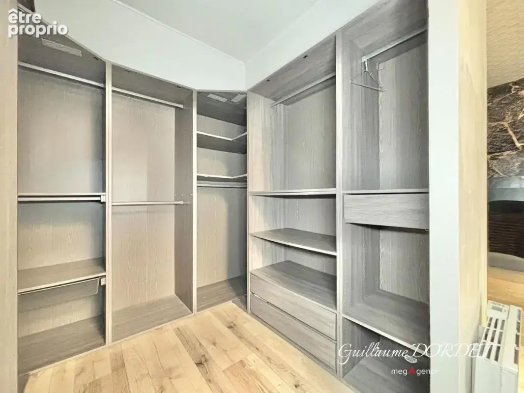 Maison de 1750 rénovée avec goût - Grands volumes - photo 10