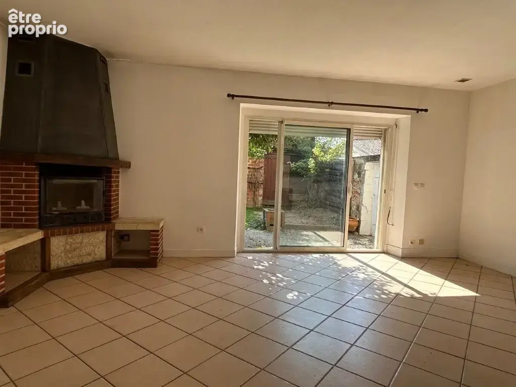 Maison 2 niveaux 180 m2 + jardin + dependances - photo 2