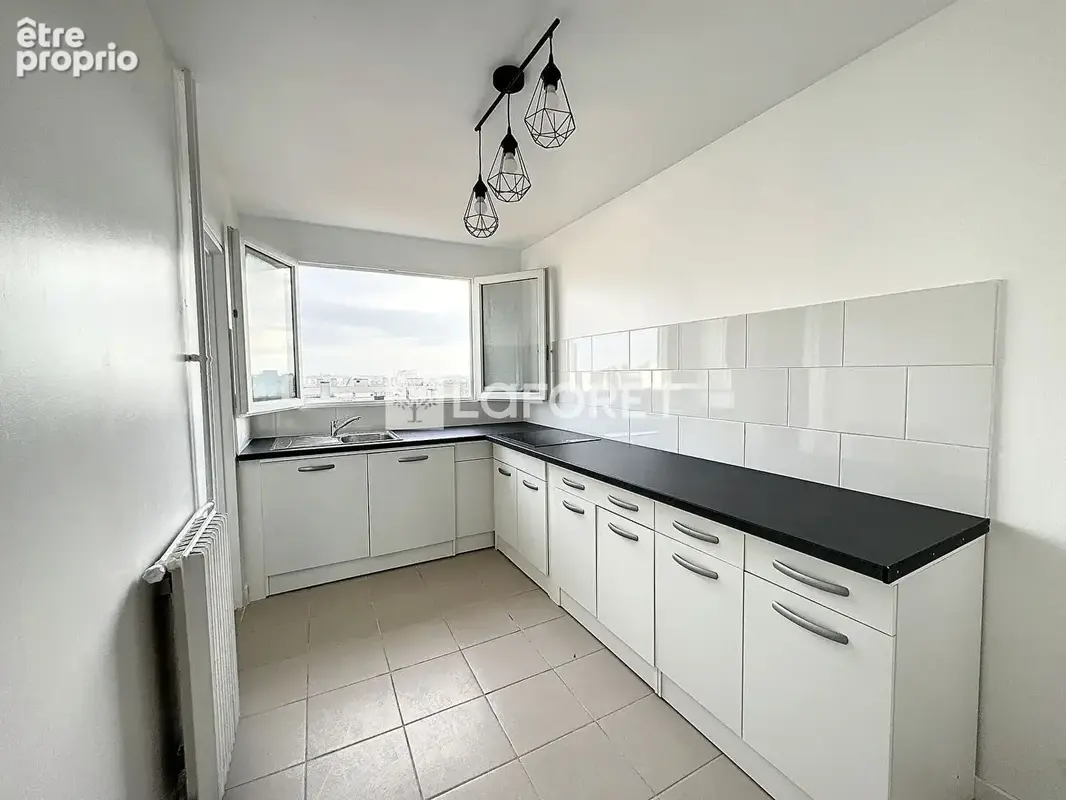 Appartement Bagnolet 3 pièce(s) 70 m2 avec parking - photo 2