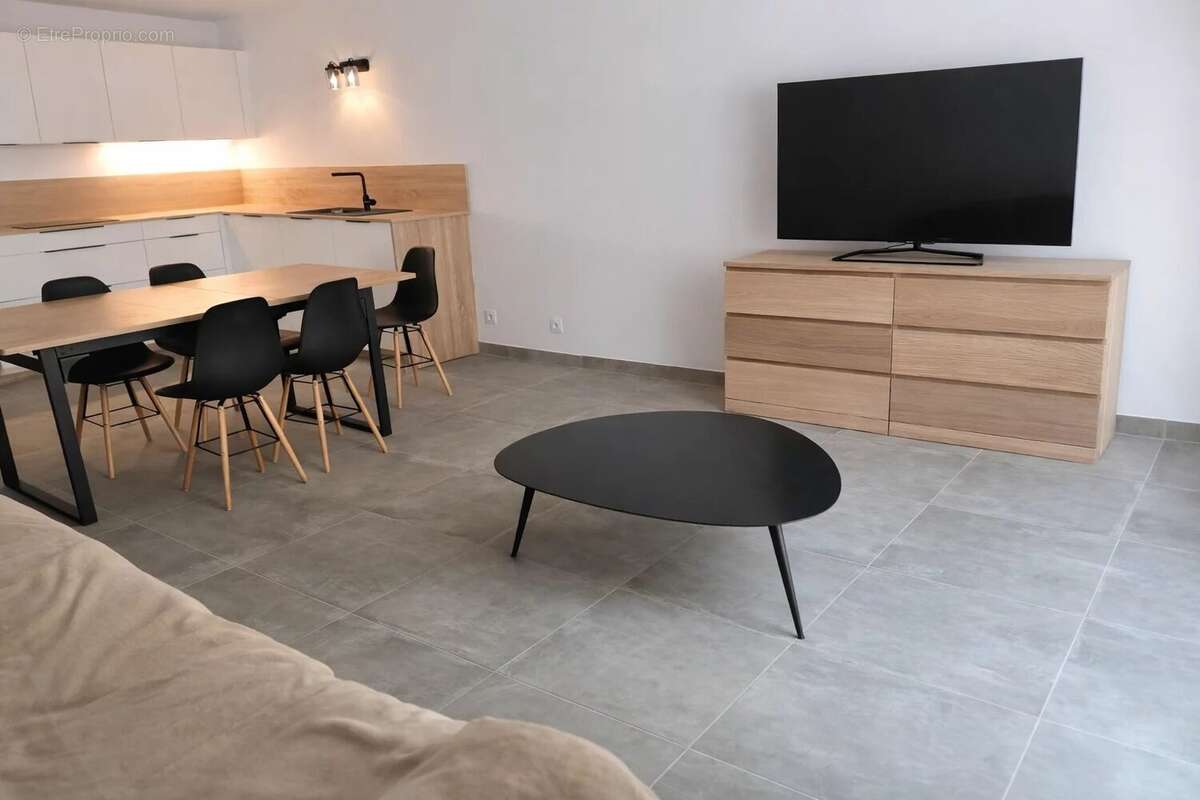 Appartement à L'ILE-ROUSSE
