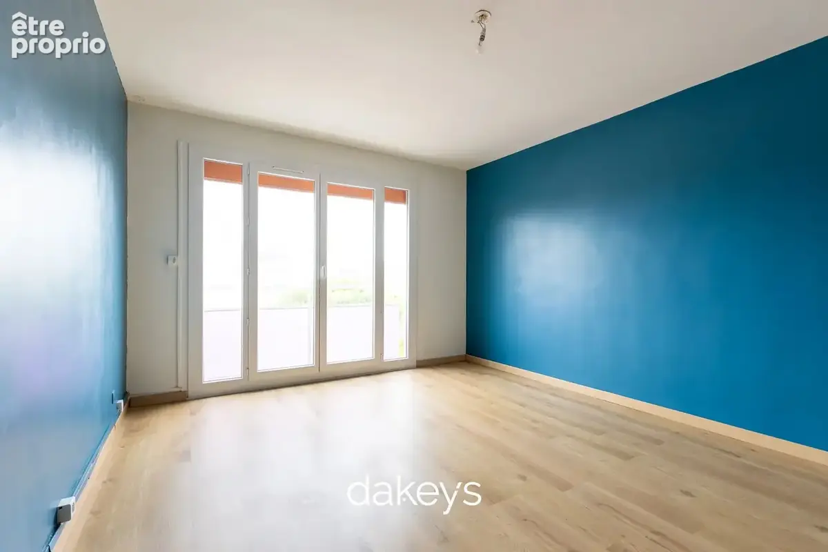 A Vendre Marseille 13008 La Plage T3 au calme 62m avec Loggia proche mer - photo 11
