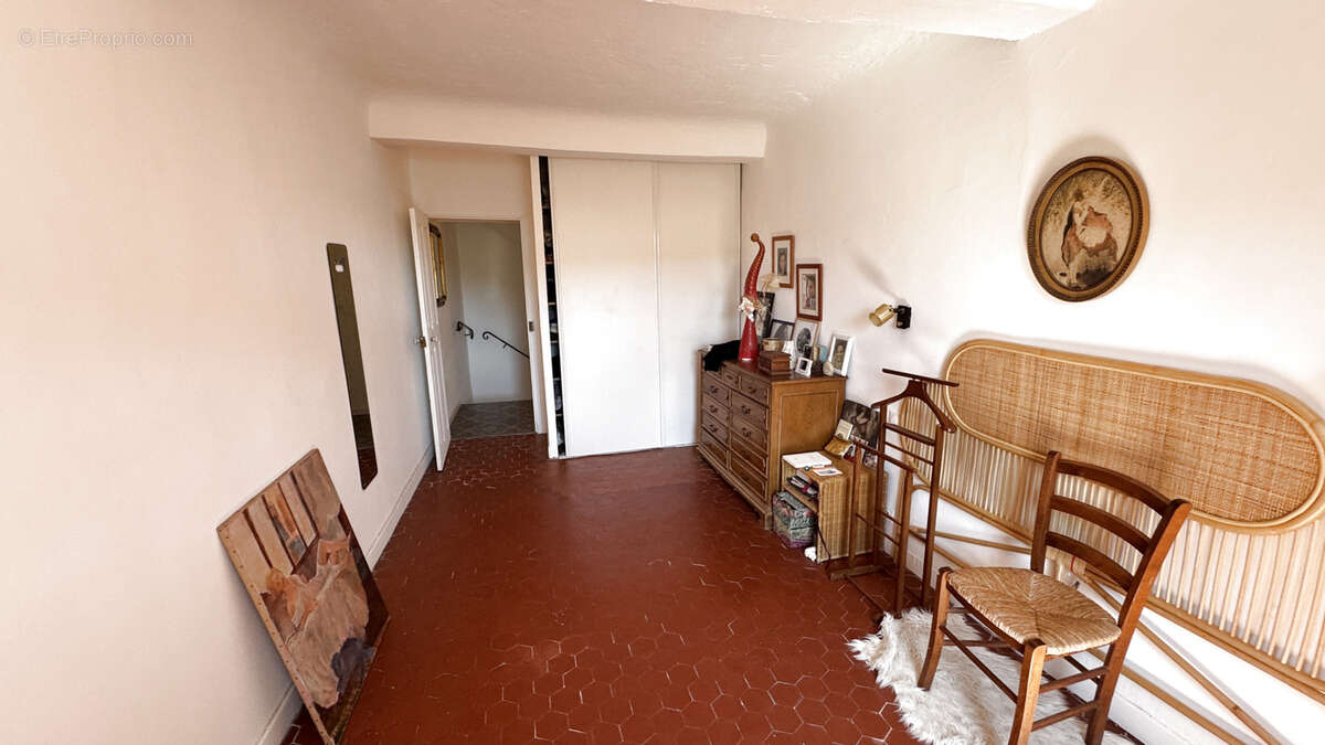 Maison de village T5 à Magagnosc - photo 9
