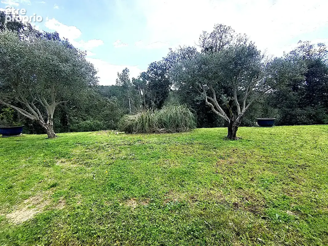 Flassans Sur Issole: maison type 4 avec piscine et garage sur 1648m² de terrain - photo 13