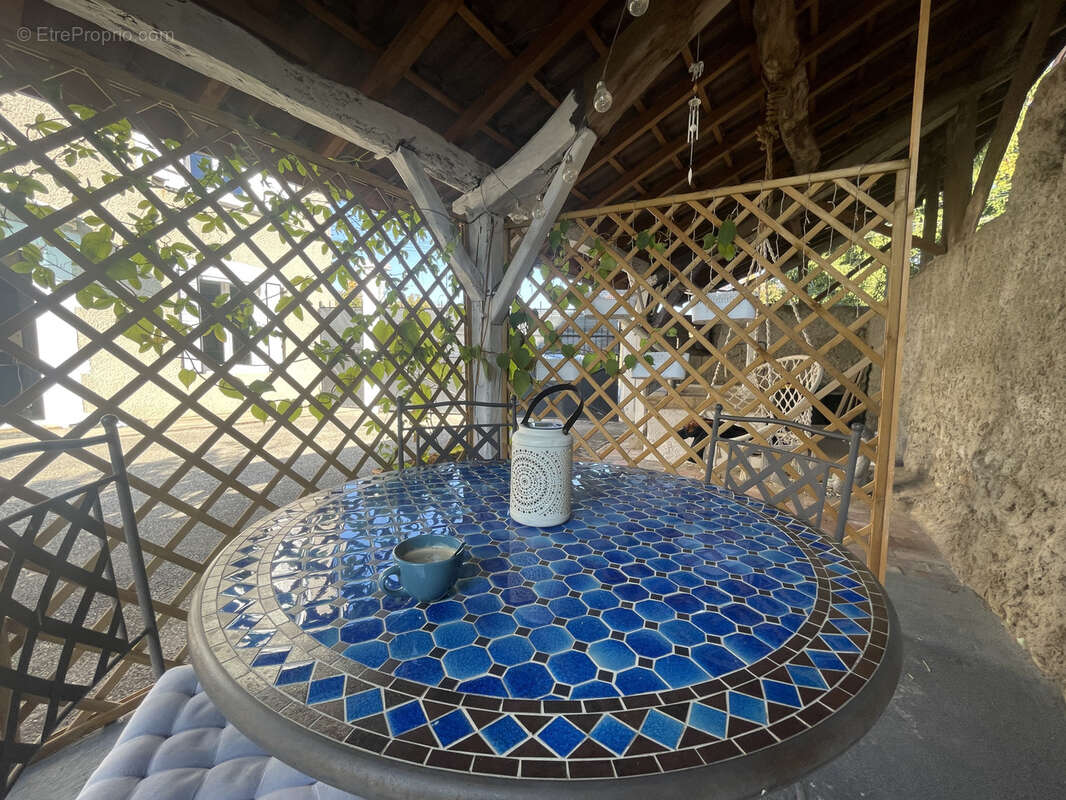 Maison à SAINT-ETIENNE-DE-SAINT-GEOIRS