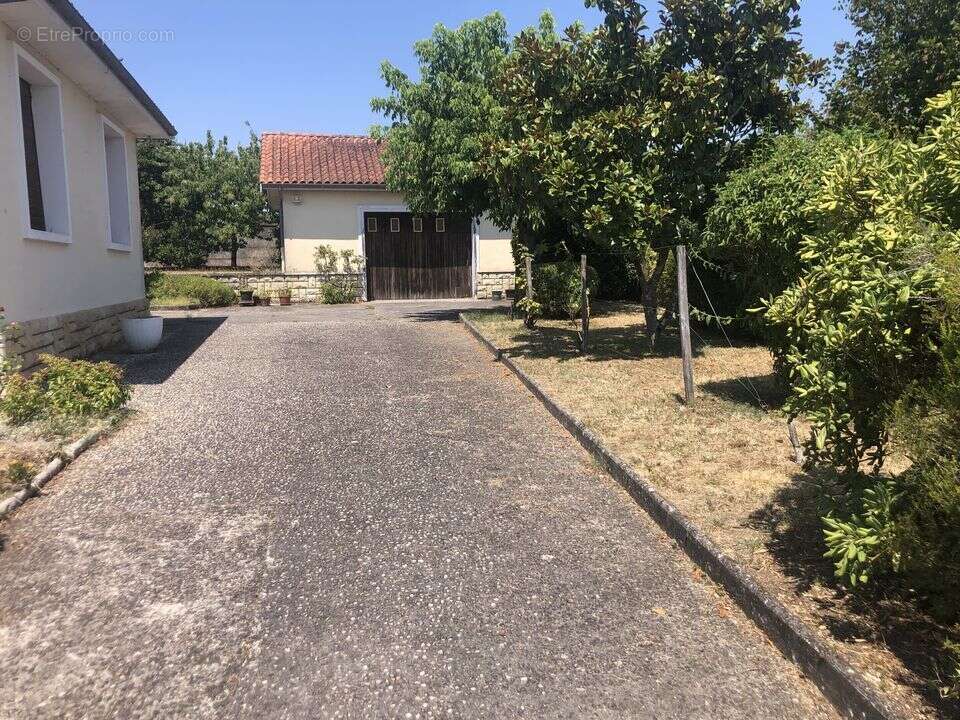 Maison plein-pied pauillac 3 chambres jardin garage - photo 12