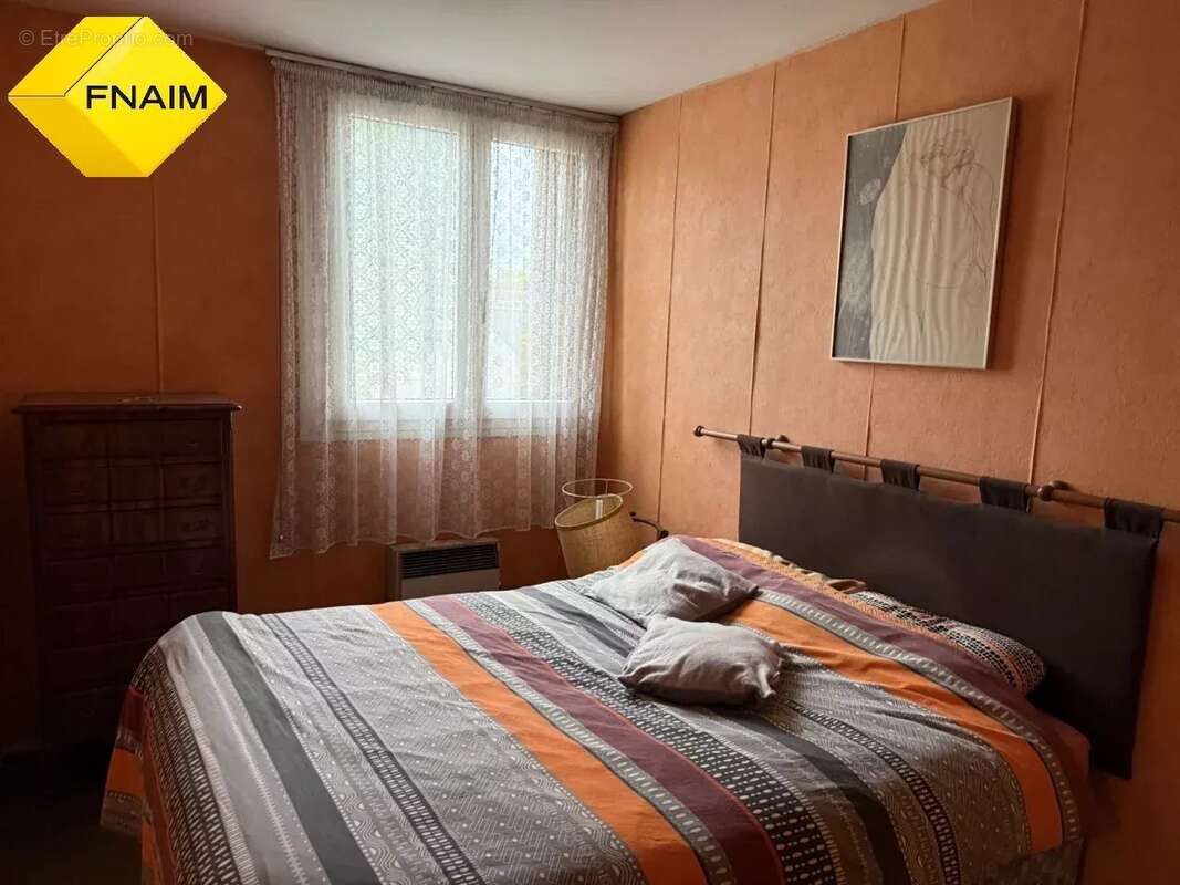 Appartement à SAULX-LES-CHARTREUX