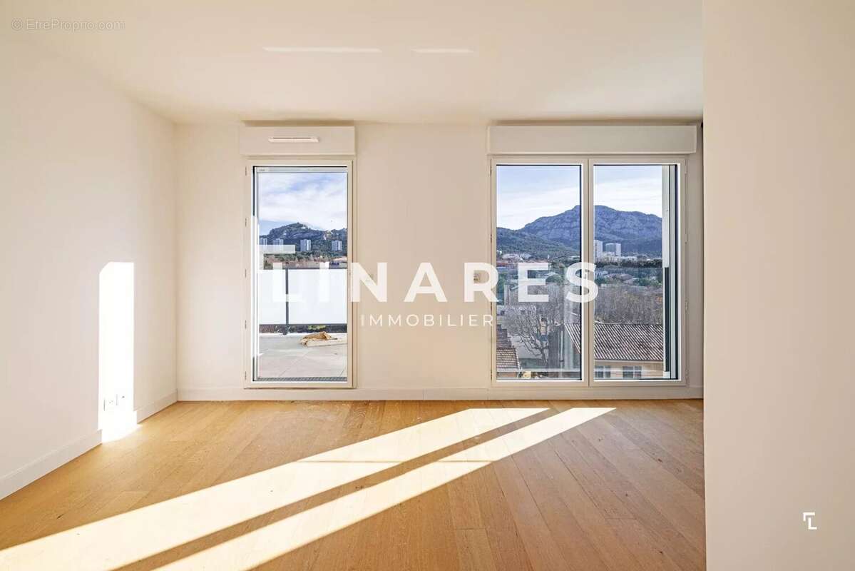 Appartement à MARSEILLE-8E