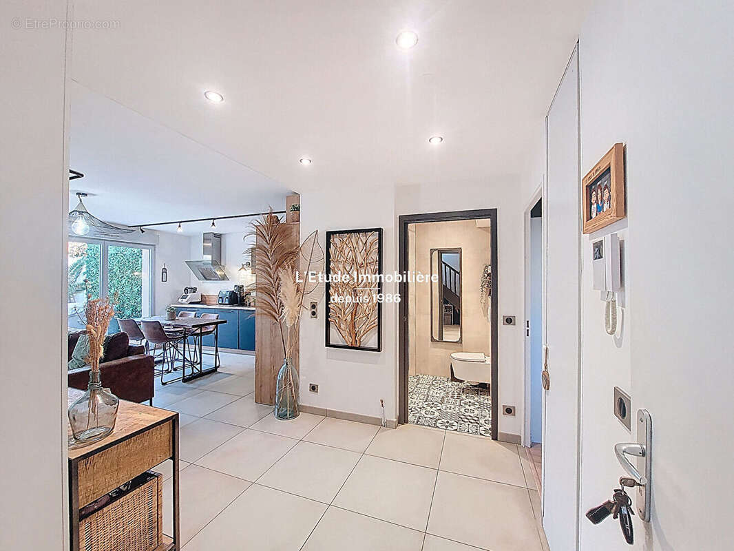 Maison à RILLIEUX-LA-PAPE