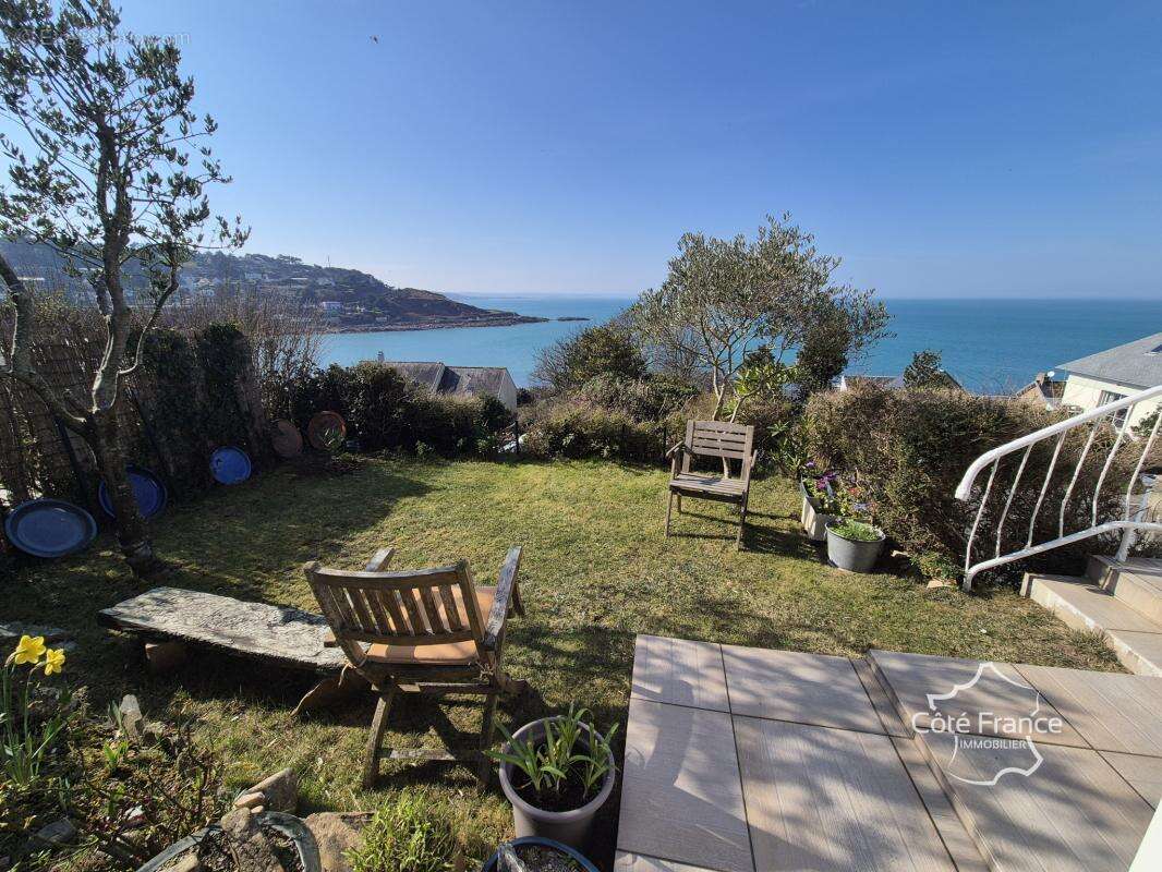 Maison à FERMANVILLE