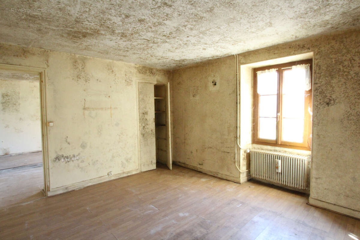 Maison à NANNAY