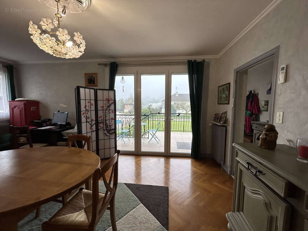 Maison à VERDUN-SUR-LE-DOUBS