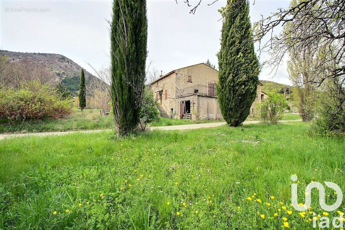 Photo 3 - Maison à REILHANETTE