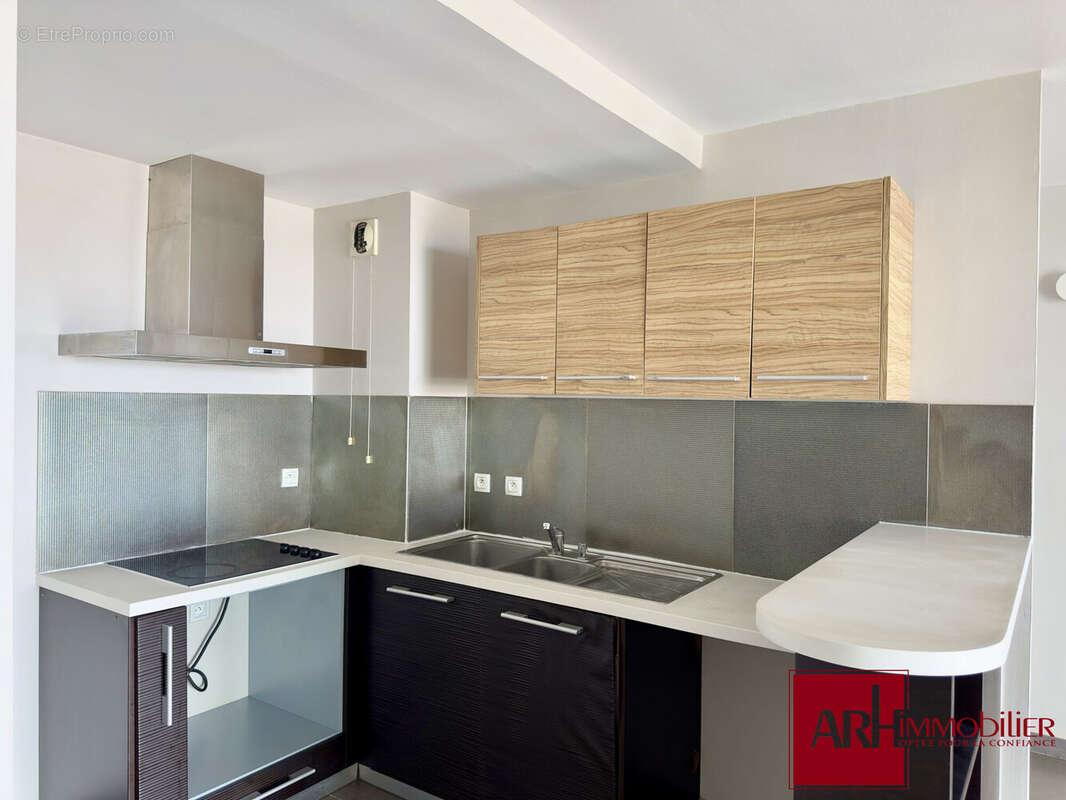 Appartement à SAINT-DENIS