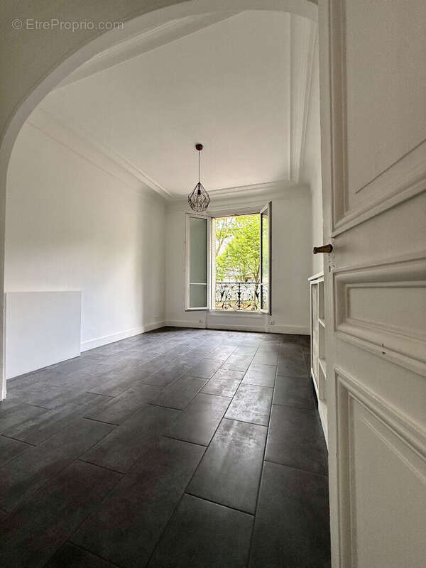 Appartement à PARIS-9E