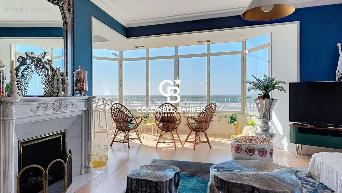 LES SABLES D'OLONNE: La Villa Flore : Signature de l'architecture balnéaire  sur le Remblai. - photo 6