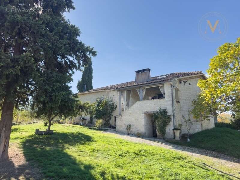 Maison à SAINT-MATRE