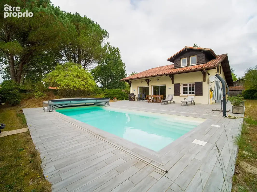 Maison à LUE