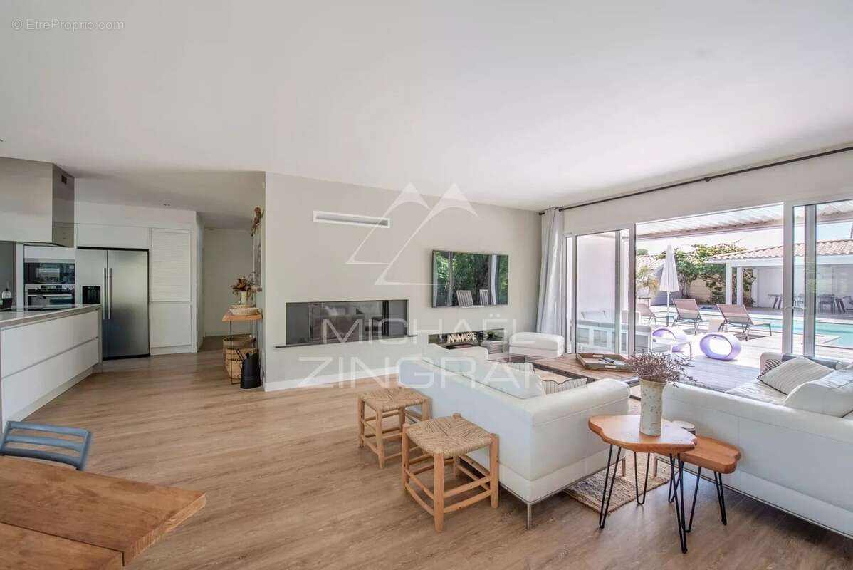 Maison à GUJAN-MESTRAS